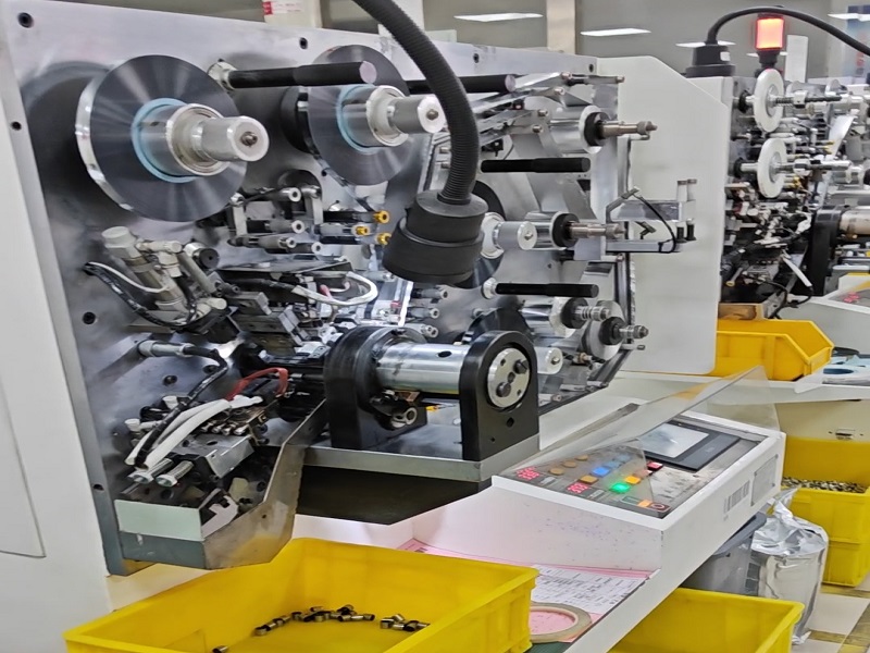 Sa likod ng mga Eksena: Ang 10-Step na Paglalakbay sa Paggawa ng mga Film Capacitor para sa Mga High-Power na Application